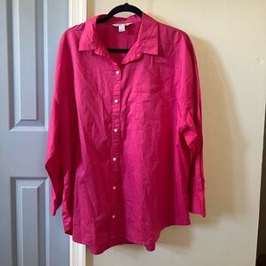 Old Navy “The Boyfriend Shirt” in Pink